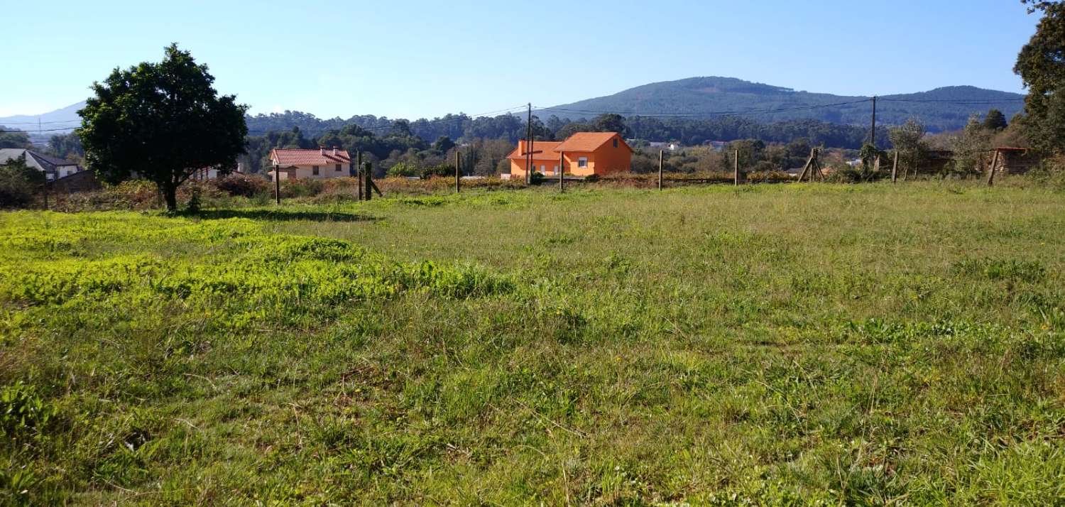 Country Property for sale in O Rosal