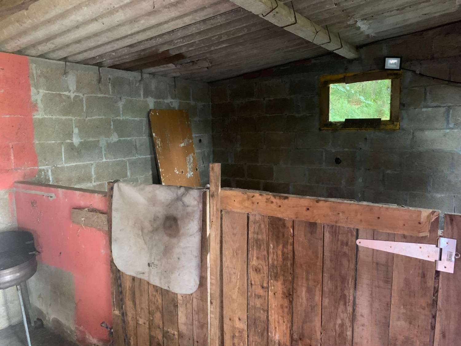 Hus till salu i San Sadurniño