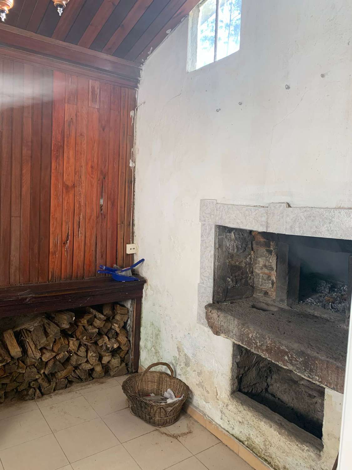 Hus till salu i San Sadurniño