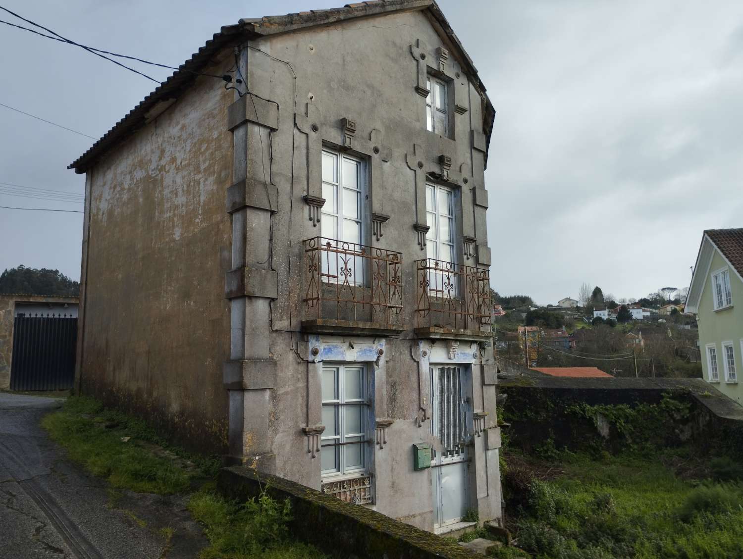 Casal para rehabilitar en Fene