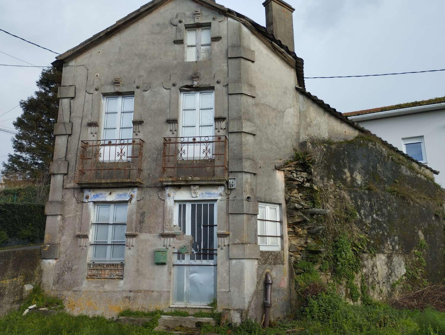 Casal para rehabilitar en Fene