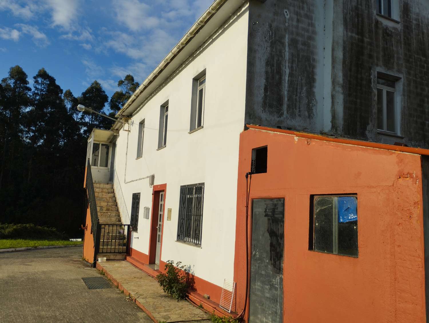 En venta gran casa y gran finca en Cerdido, La Coruña