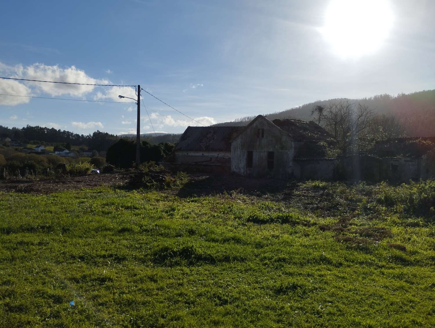 участок земли в продаже в Cedeira
