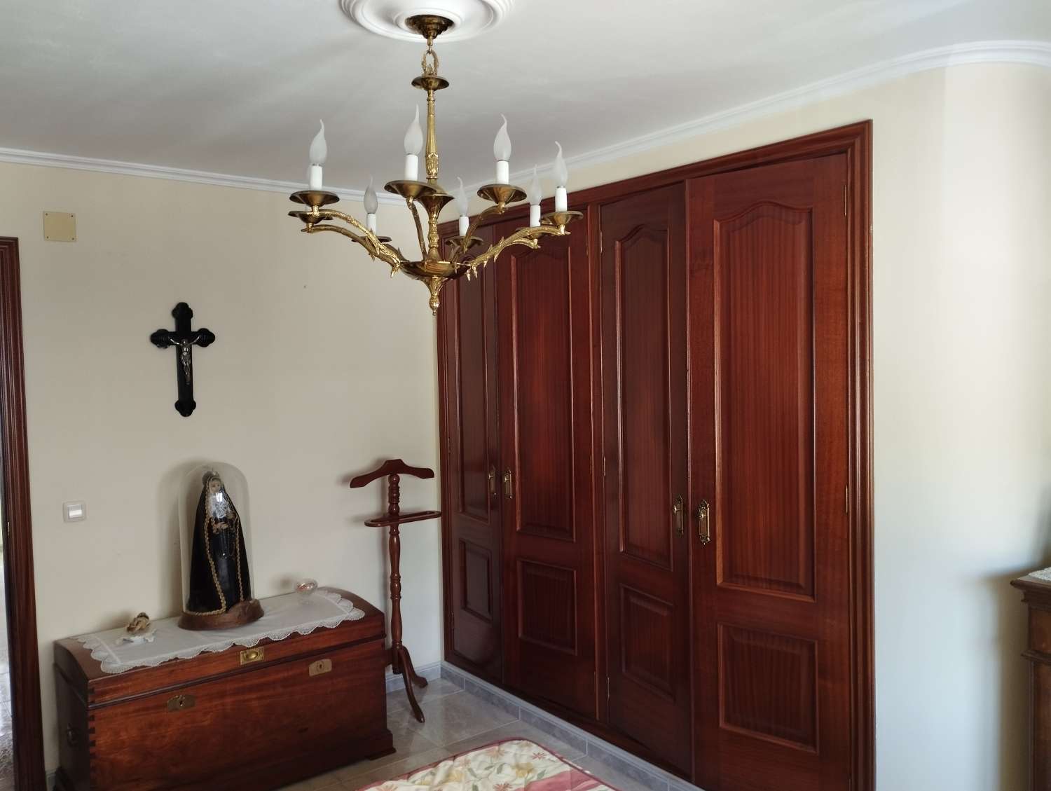 House for sale in Ares