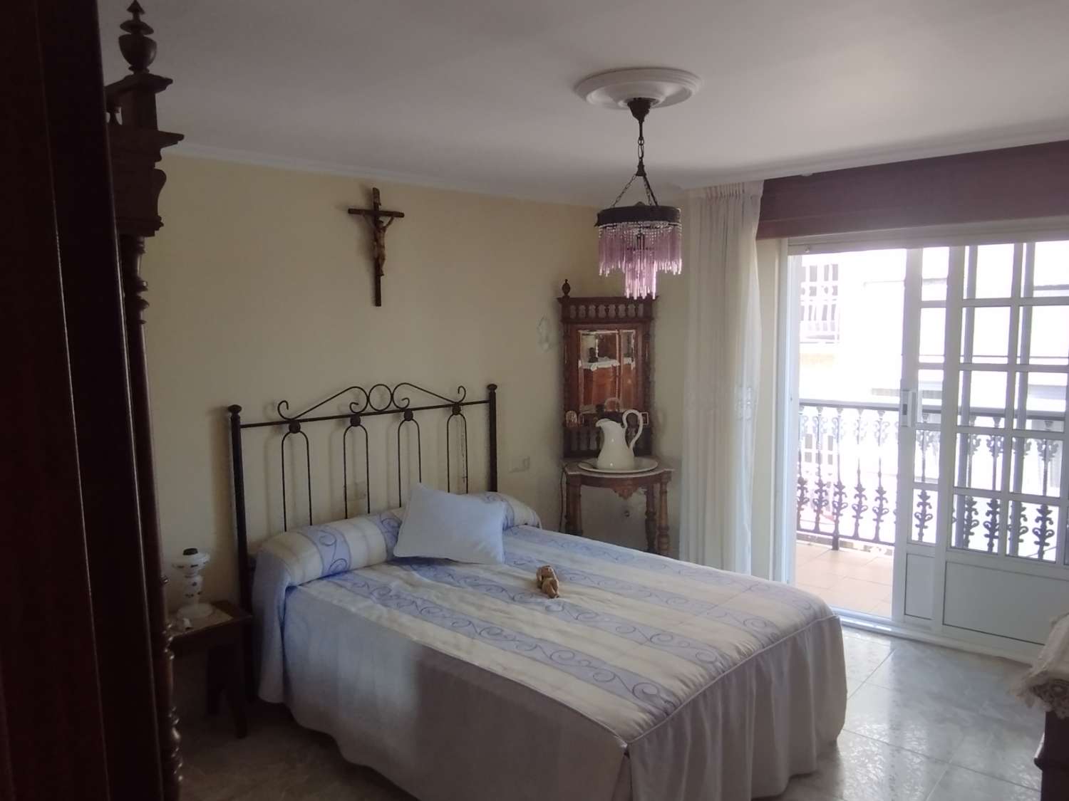 House for sale in Ares