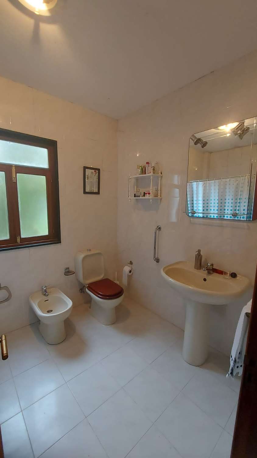 Gran cas aen venta en San Sadurniño, A Coruña.