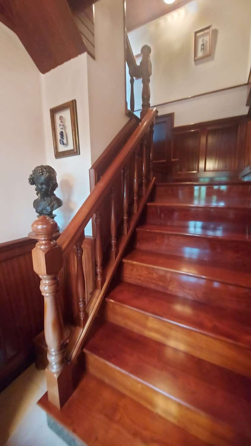 Gran cas aen venta en San Sadurniño, A Coruña.