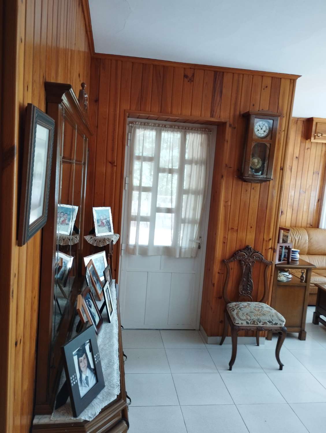 En venta gran casa con gran finca en Cerdido, A Coruña.