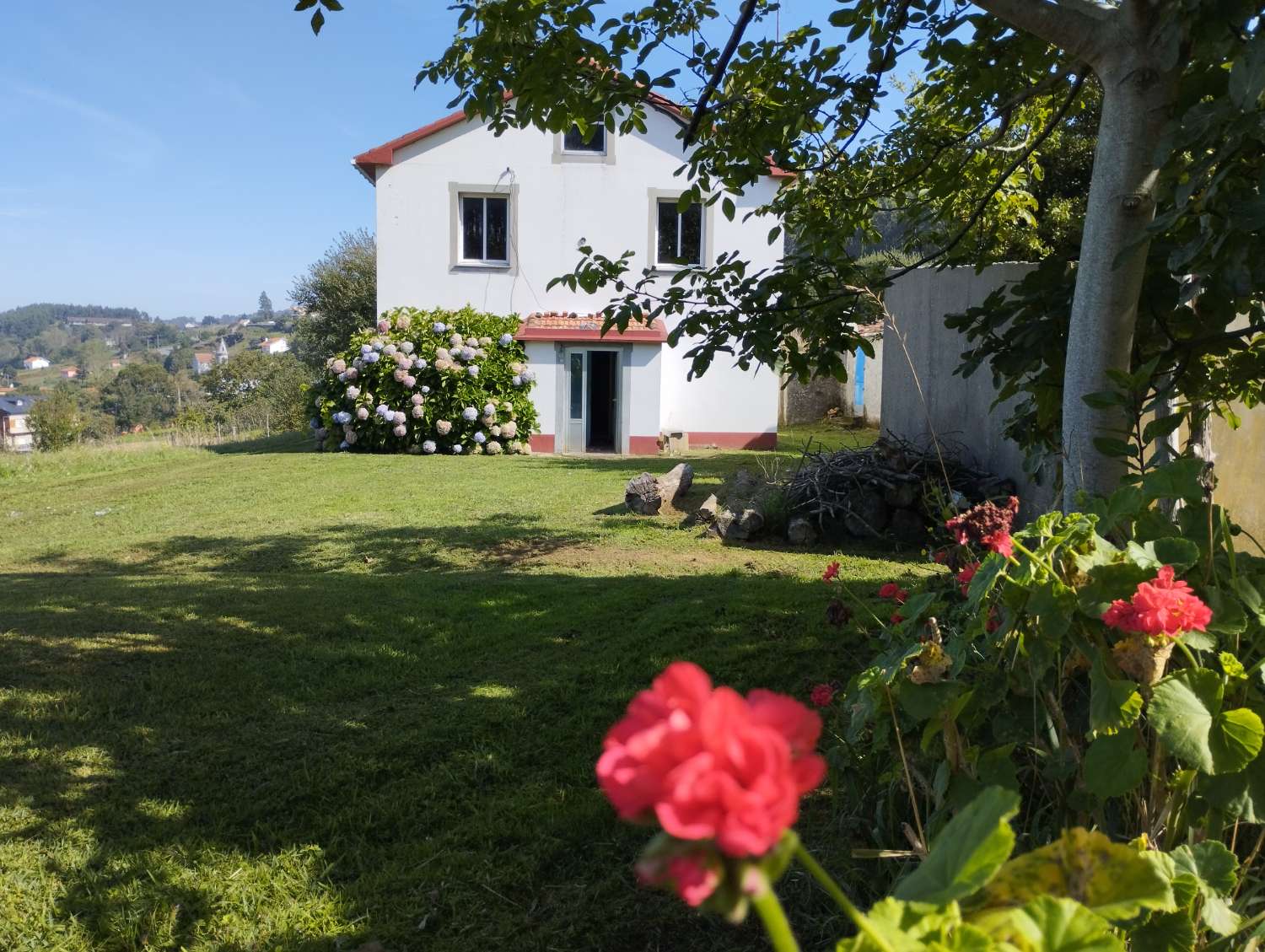En venta casa en Patín, Valdoviño con vistas espectaculares.