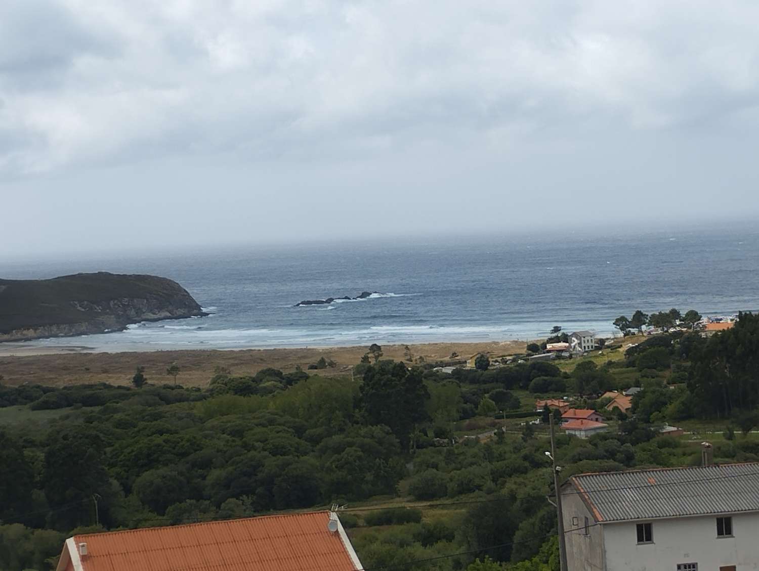 En venta casa en Patín, Valdoviño con vistas espectaculares.