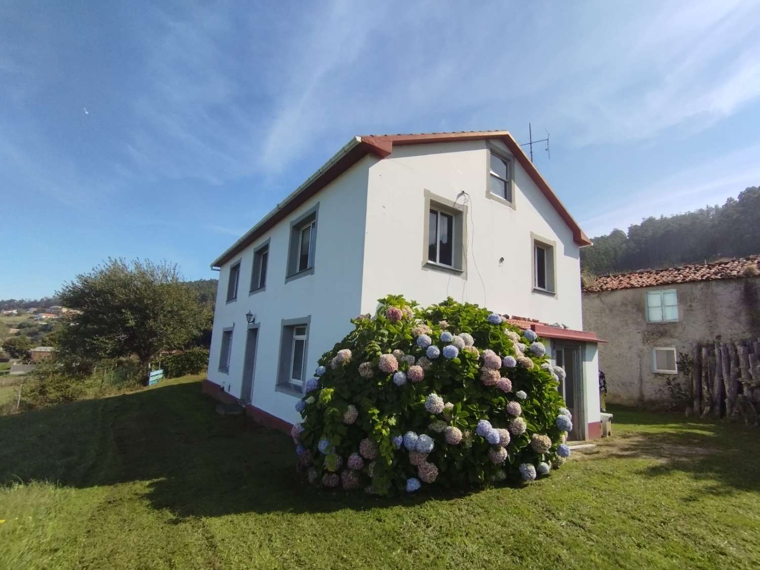 En venta casa en Patín, Valdoviño con vistas espectaculares.