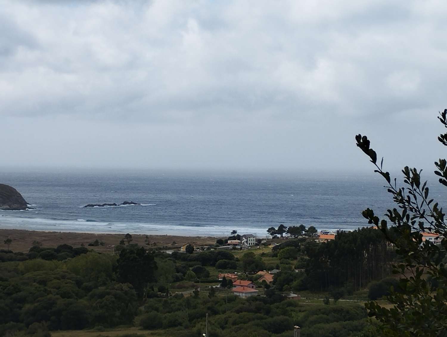 En venta casa en Patín, Valdoviño con vistas espectaculares.