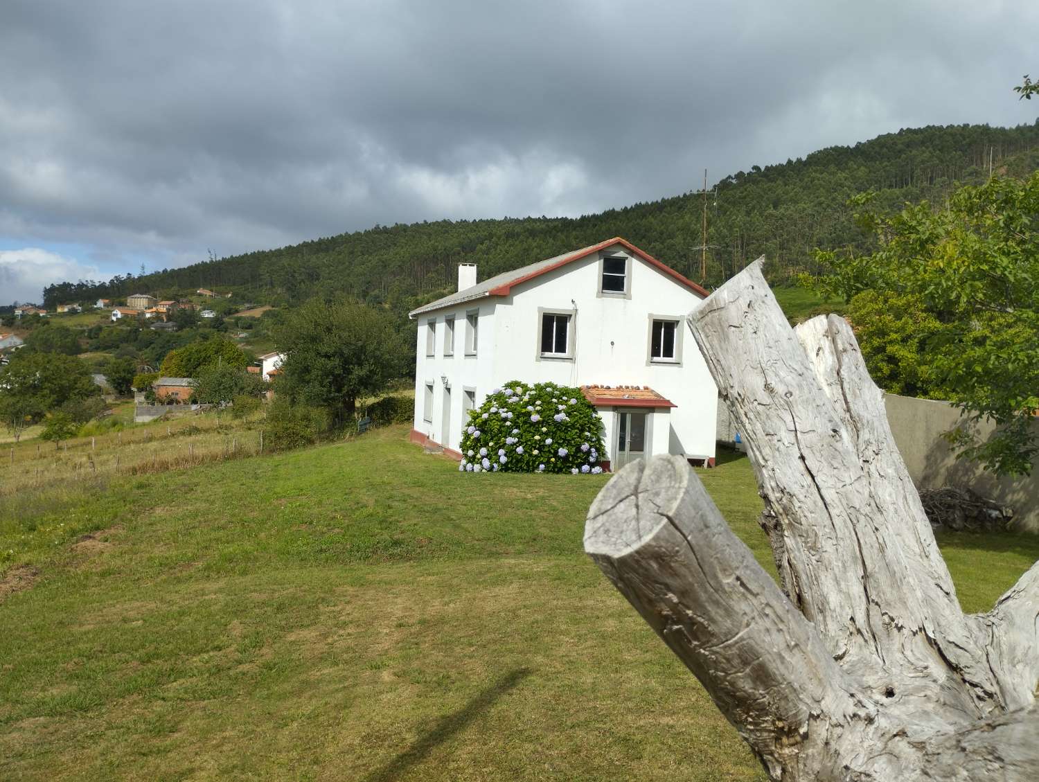 En venta casa en Patín, Valdoviño con vistas espectaculares.
