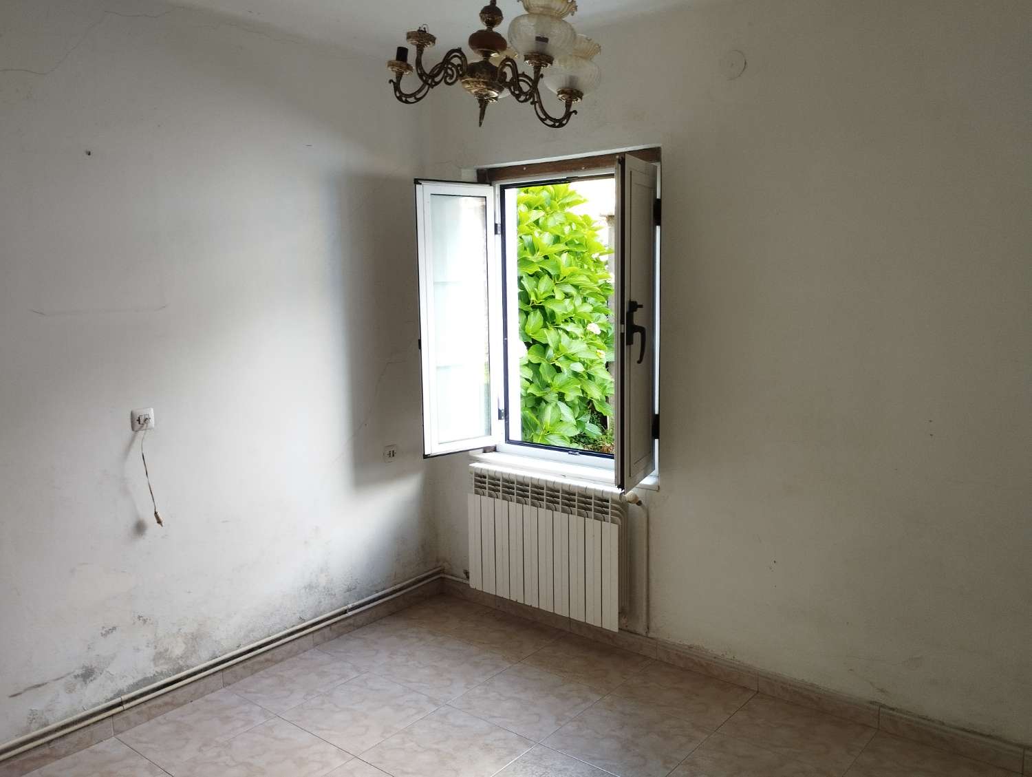 En venta casa en Patín, Valdoviño con vistas espectaculares.